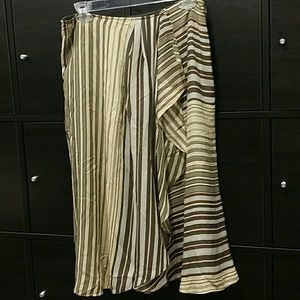 Jones new York 100 % silk a-line skirt